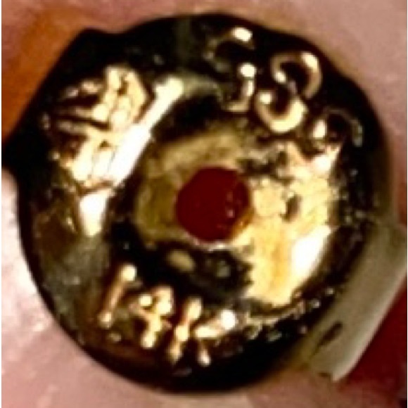 solid gold 14k genuine aquamarine stud earrings - Picture 5 of 7